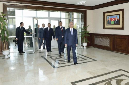 Vasif Talıbov bunu da etdi