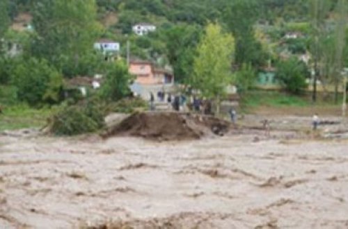 Qusarda güclü leysan nəticəsində -