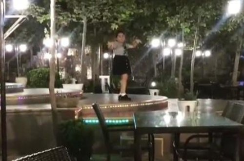 Rəqsanənin qızı belə rəqs etdi