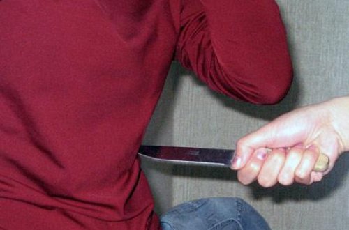 Binanın blokunda qanlı olay - Bakıda