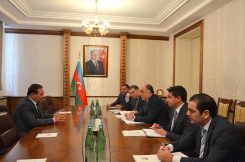Elmar Məmmədyarov Qətərin Azərbaycandakı səfirini qəbul edib