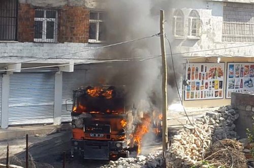 PKK yanğınsöndürən maşını yandırdı