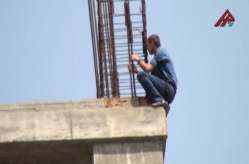 Gəncədə intihar cəhd