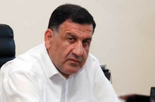 Respublika stadionunun direktoru istefa verdi