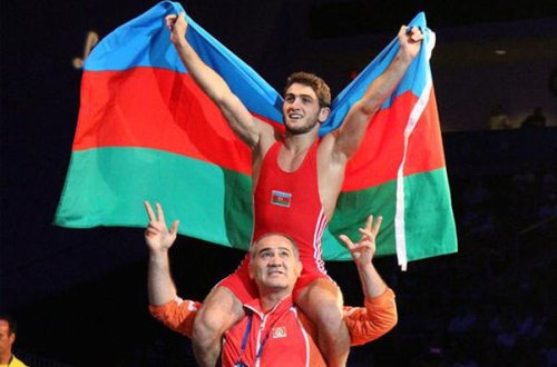 Hacı Əliyev ikiqat dünya çempionu oldu