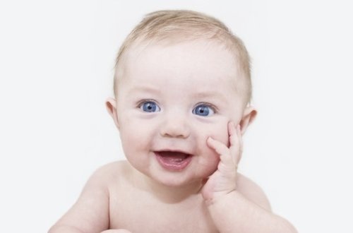 Azərbaycanda uşaq ölümü halları azalıb