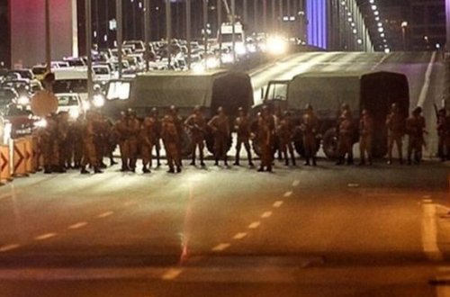 Məşhur serialdan hərbi çevrilişə sərt reaksiya