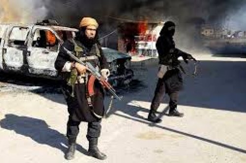 İŞİD 2 nəfəri bomba ilə partlatdı -