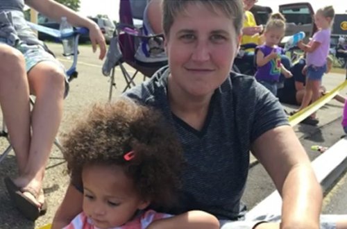 Sperma bankından uşaq doğdu, bəyənmədi —