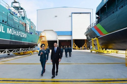 İlham Əliyev gəmidə