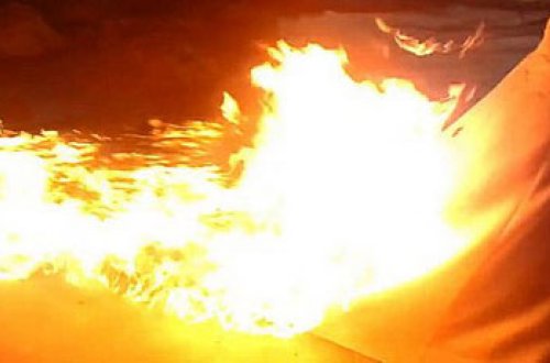 İnşaat malları bazarında yanğın