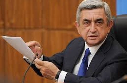 Sarkisyan Putinə şikayət etdi: Azərbaycan artilleriyadan istifadə edir