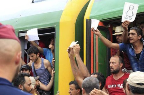 Budapeştdə beynəlxalq istiqamətlər üzrə qatarların hərəkəti dayandırılıb