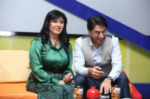 İlqar Mikayıloğlu həyat yoldaşından - AYRILDI