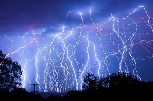 İldırım 23 nəfəri öldürdü