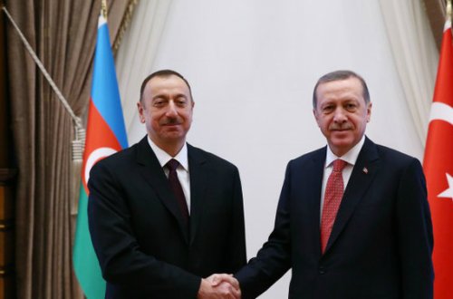 İlham Əliyev Ərdoğana zəng etdi: