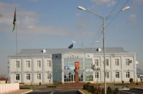 Laçın Təhsil Şöbəsindən yenə şikayət edirlər