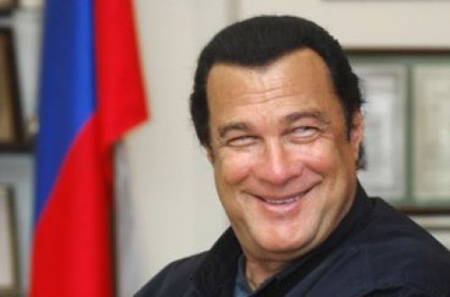 Putin Stiven Siqal ilə döyüşməkdən imtina etdi