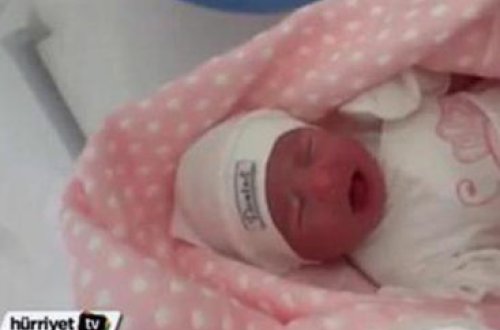 Yeni doğulan uşaq görün nə dedi