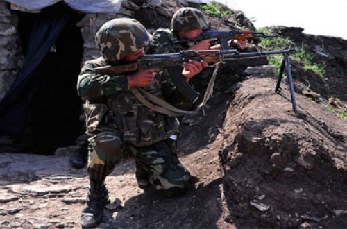 Düşmən azərbaycanlı qocaları atəşə tutdu