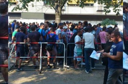 Almaniyaya 800 min qaçqına qucaq açır