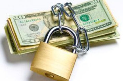 Əhalinin pulunu kim qaytaracaq?