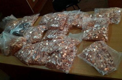 Bakıda məhkəməni uduzan kəsilən cəriməni 1 qəpiklərlə ödədi