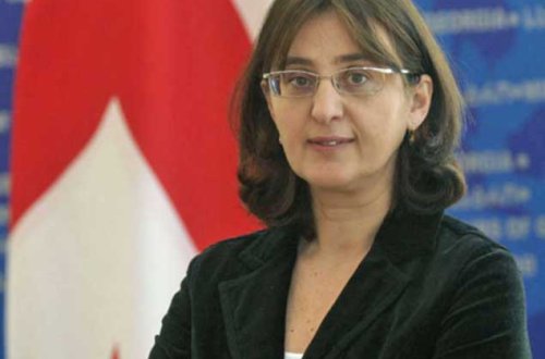 Xarici işlər naziri istefaya göndərildi