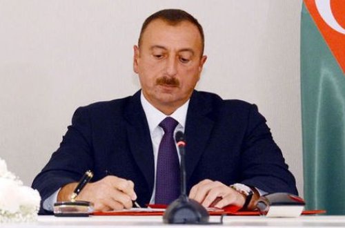 İlham Əliyev nazirə general rütbəsi verdi