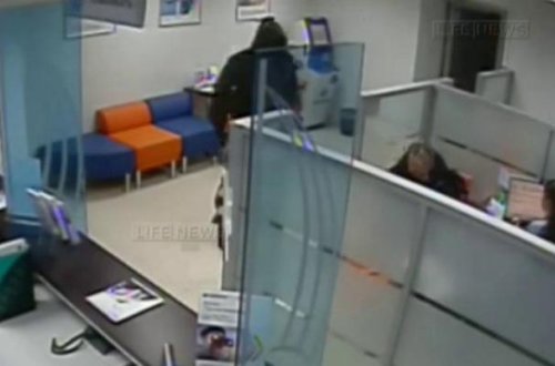 Rusiya bankında 10 milyonluq oğurluq