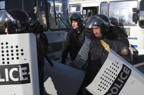 Almatanın mərkəzində atışma