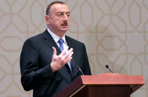 İlham Əliyev idmançıları yola saldı