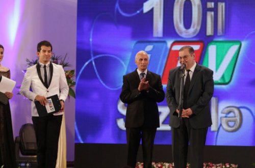 İctimai Televiziya on yaşını qeyd edir