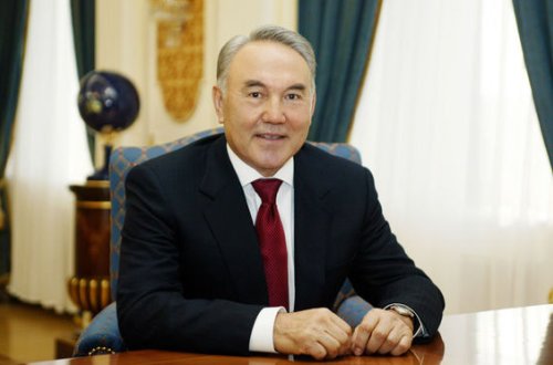 Nazarbayev ehtiyatlı demokratikləşmənin tərəfdarıdır