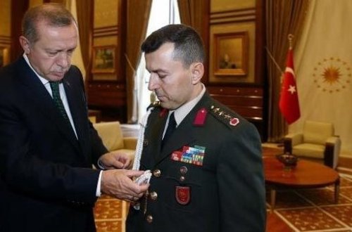 Ərdoğanın baş hərbi müşaviri saxlanıldı
