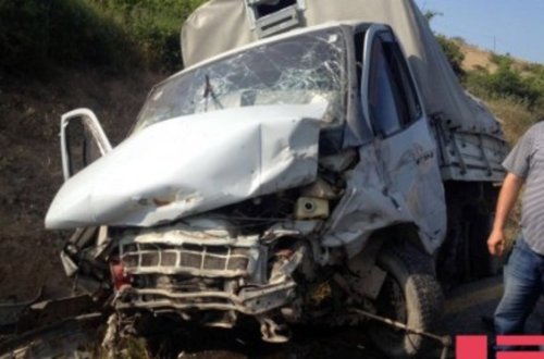 Kürdəmir və Tərtərdə yol qəzaları: 2 ölü