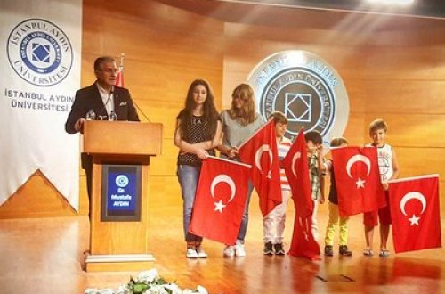 İstanbul Aydın Universitetində 