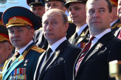 Putinlə Medvedevə cinayət işi açılır