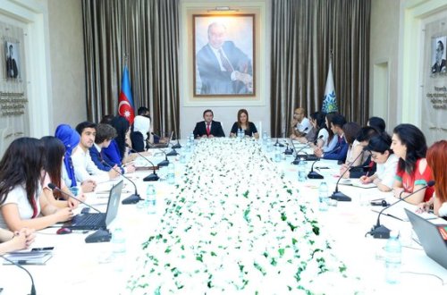 Binəqədi rayonunda “22 iyul – Azərbaycanda Milli mətbuat və Jurnalistika günü ” ilə bağlı təlimlərə start verildi