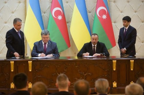 İlham Əliyevdən Ukraynaya