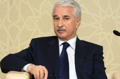 “Müəllimlərin maaşından kəsib onlara verək?”