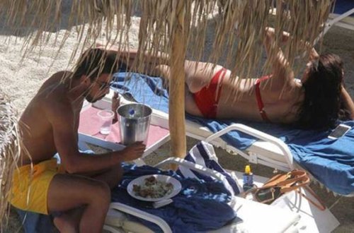 Alman futbolçu Adriana Lima ilə