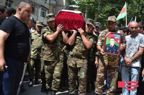 Şəhid hərbçimiz torpağa tapşırıldı