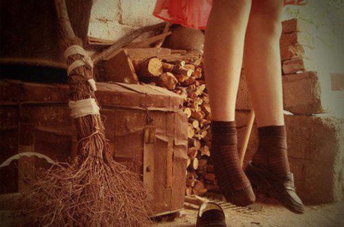 Hacıqabulda iki uşaq anası özünü asıb