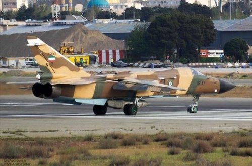 İranda “Su-24” döyüş təyyarəsi qəzaya uğrayıb