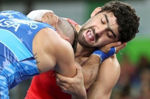 Gözüm qaraldı, döşəyi görə bilmirdim