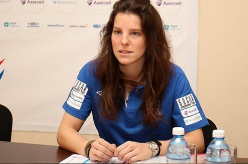 Millimizin baş məşqçisi istefa verdi