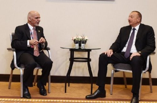 Prezident Varşavada Qani ilə görüşüb