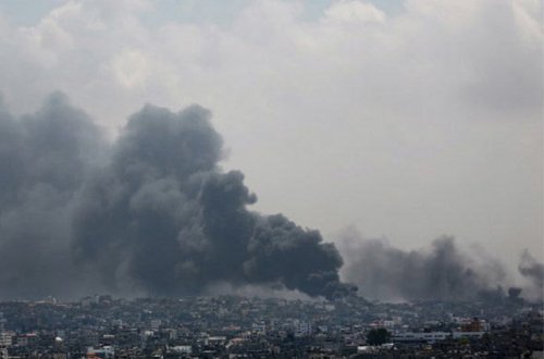 İsrail Qəzza zolağını bombalayıb