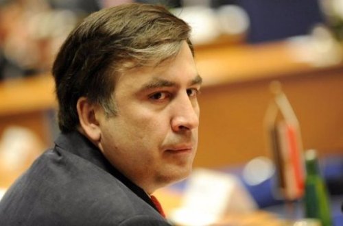 `Qanuni oğru` Saakaşvilinin `Land Cruiser`ini